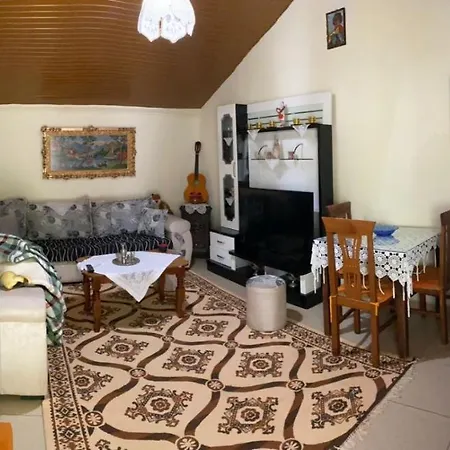 Kasaj Prázdninový dům Gjirokastër